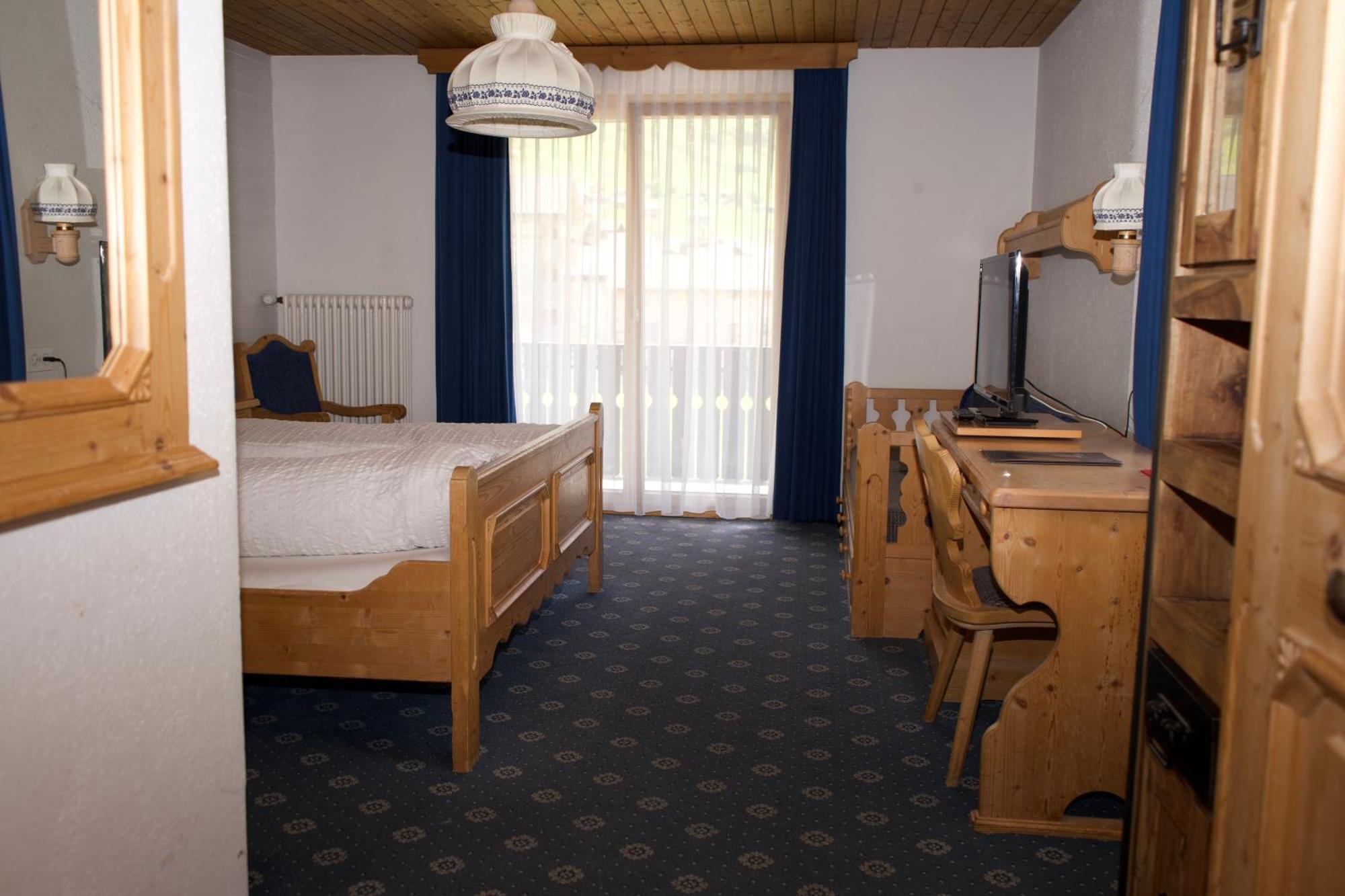 Voegeli Alpenhotel Малбун Екстериор снимка