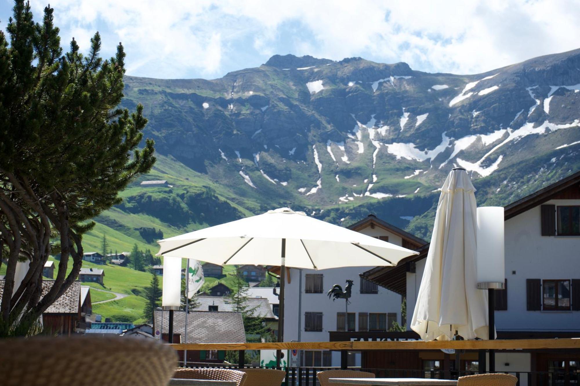 Voegeli Alpenhotel Малбун Екстериор снимка