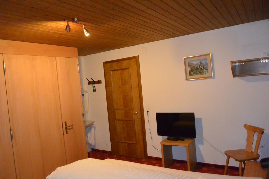 Voegeli Alpenhotel Малбун Стая снимка